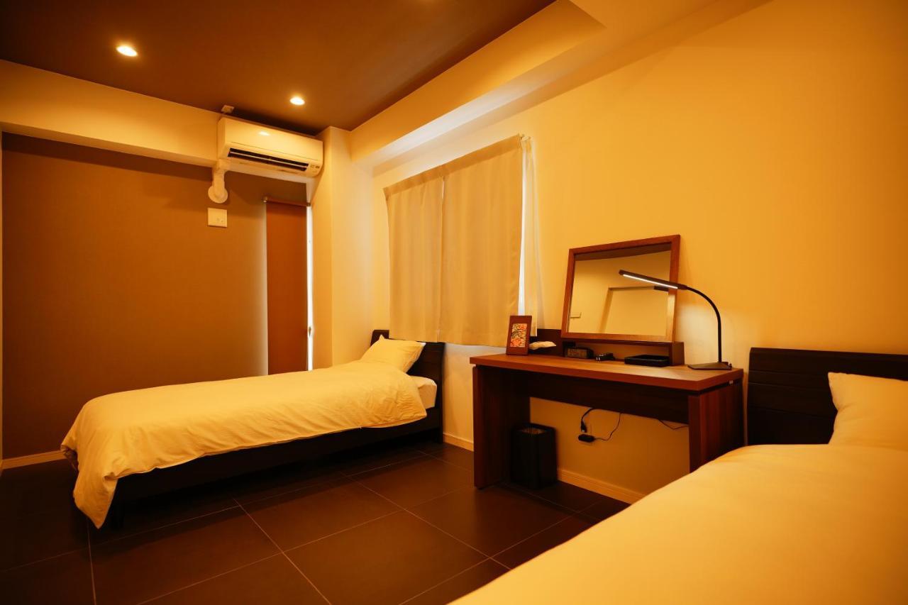 Sunshine Coast Apartment Chatan Luaran gambar