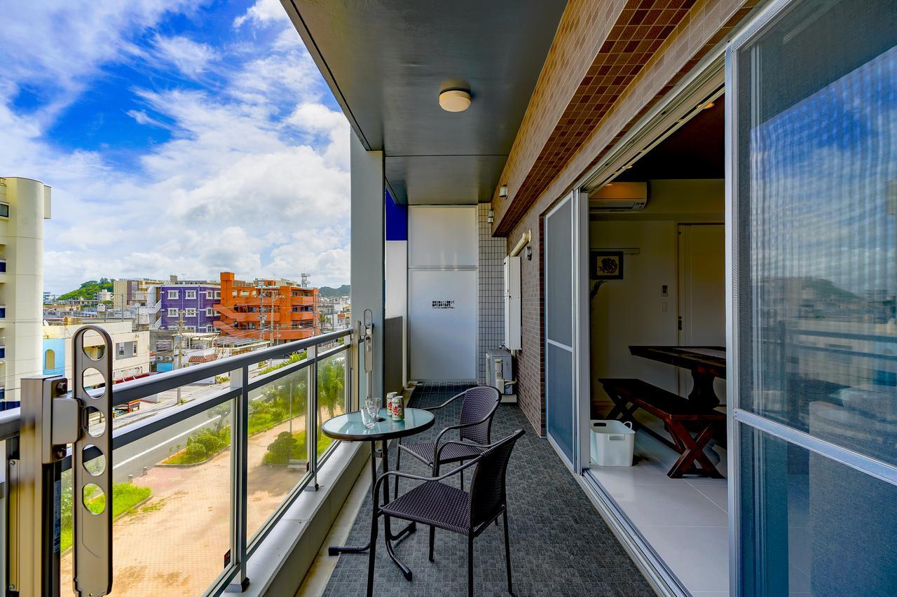 Sunshine Coast Apartment Chatan Luaran gambar
